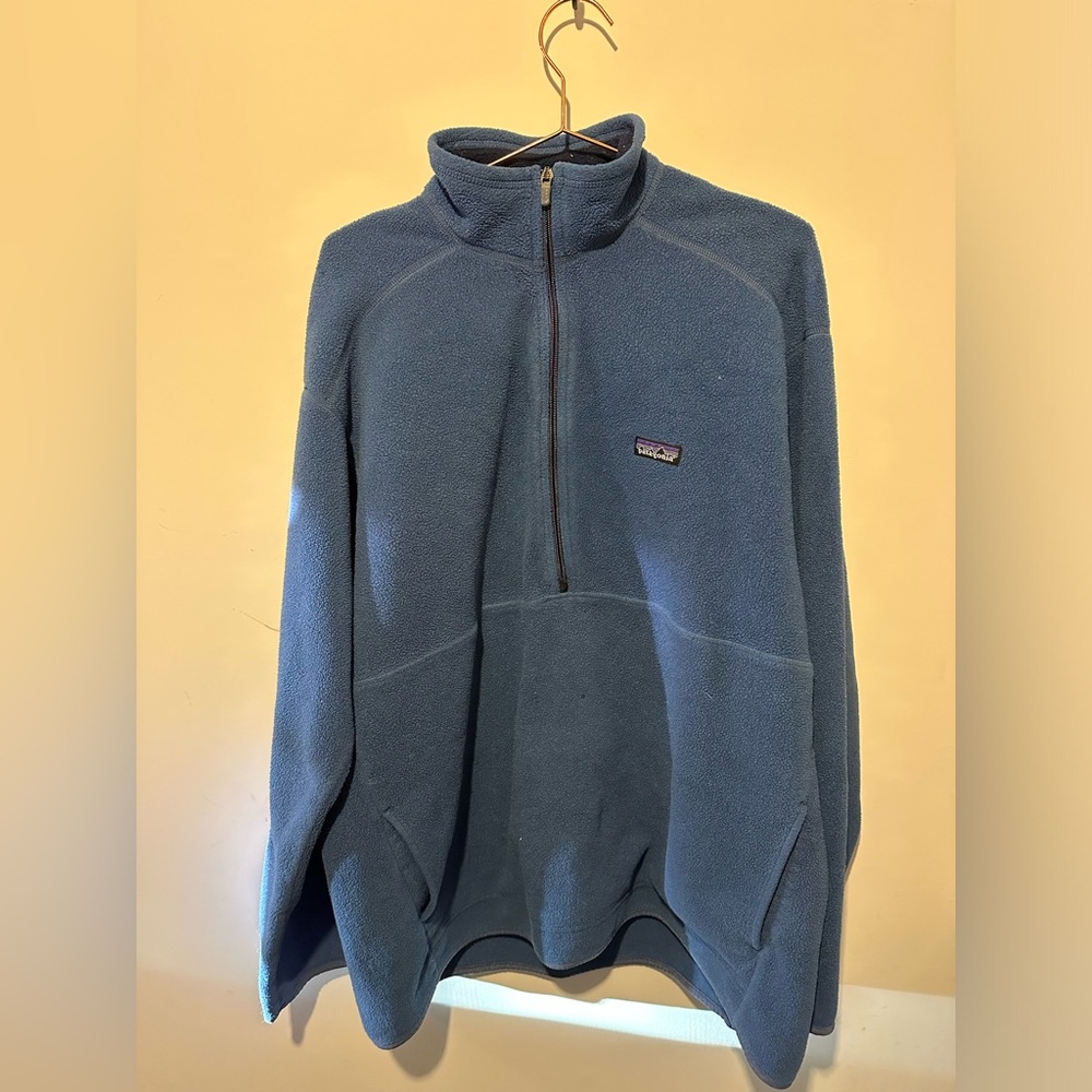 Patagonia polyester quarter zip